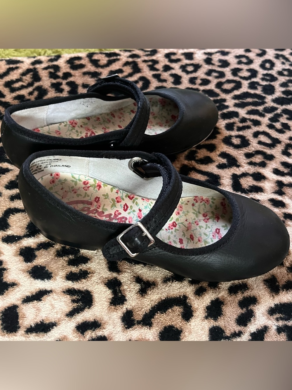 BLACK LEATHER MARY JANE TAP SHOES | CAPEZIO SIZE/ 1M